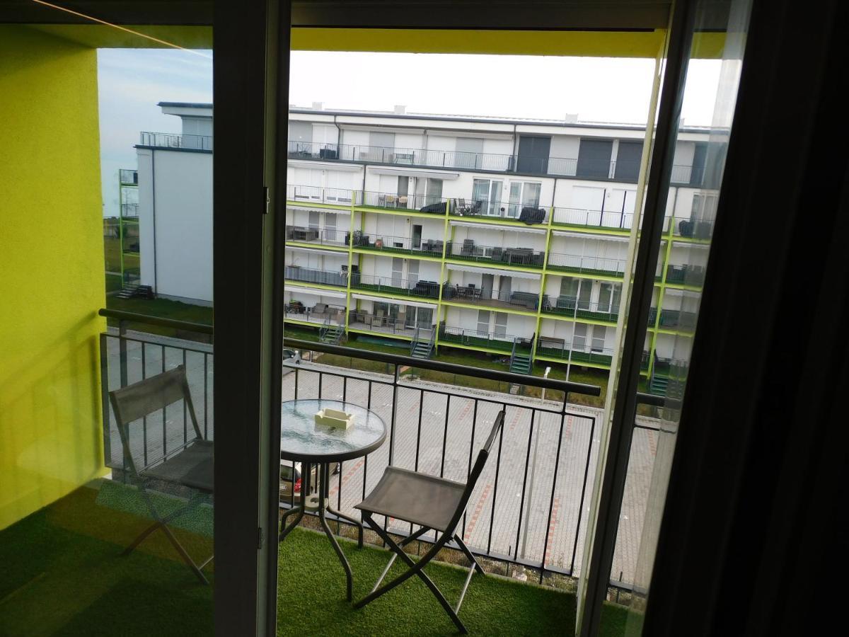 Chill & Relax Apartment Siofok Ngoại thất bức ảnh