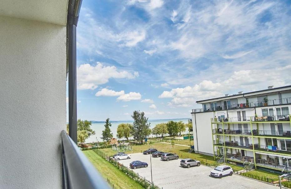 Chill & Relax Apartment Siofok Ngoại thất bức ảnh