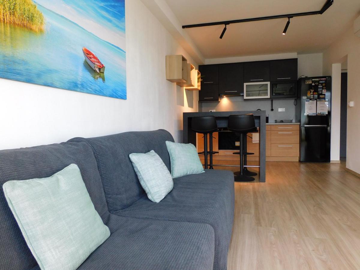 Chill & Relax Apartment Siofok Ngoại thất bức ảnh